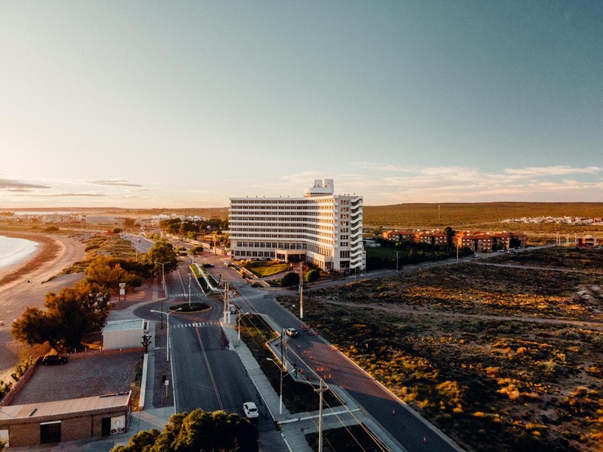Rayentray Grand Hotel